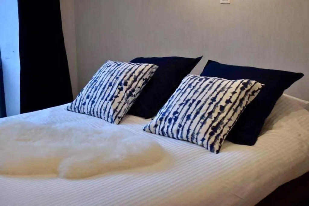 Vernieuwd Appartement Op 200M Van De Zee Ostend 0*,  Belgium